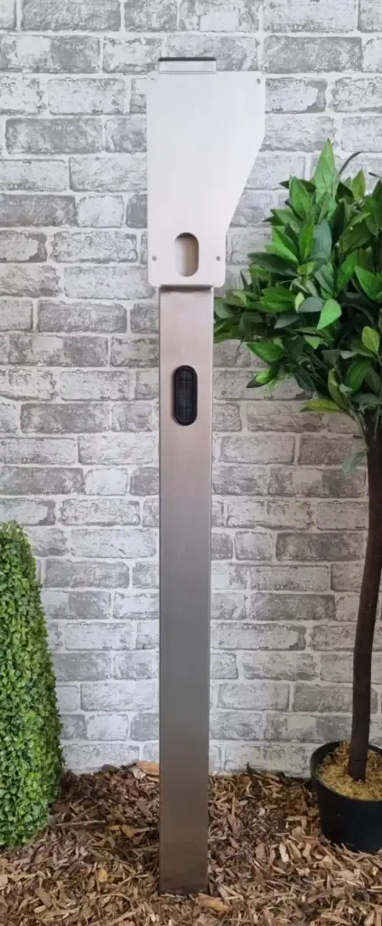Rolec Zura Universal EV charger post / pedestal – square post rooted