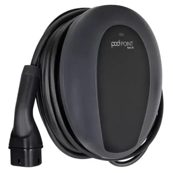 podpoint-solo-3s-tethered--s7-2c-05-angled podpoint-solo-3s-tethered--s7-2c-05-angled